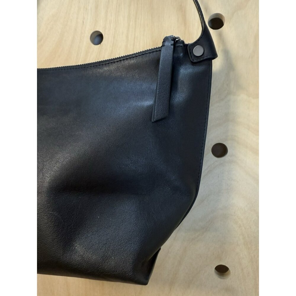 ECCO Black Sculptured Crossbody Black Shoulder Bag Purse EUC - Picture 8 of 16